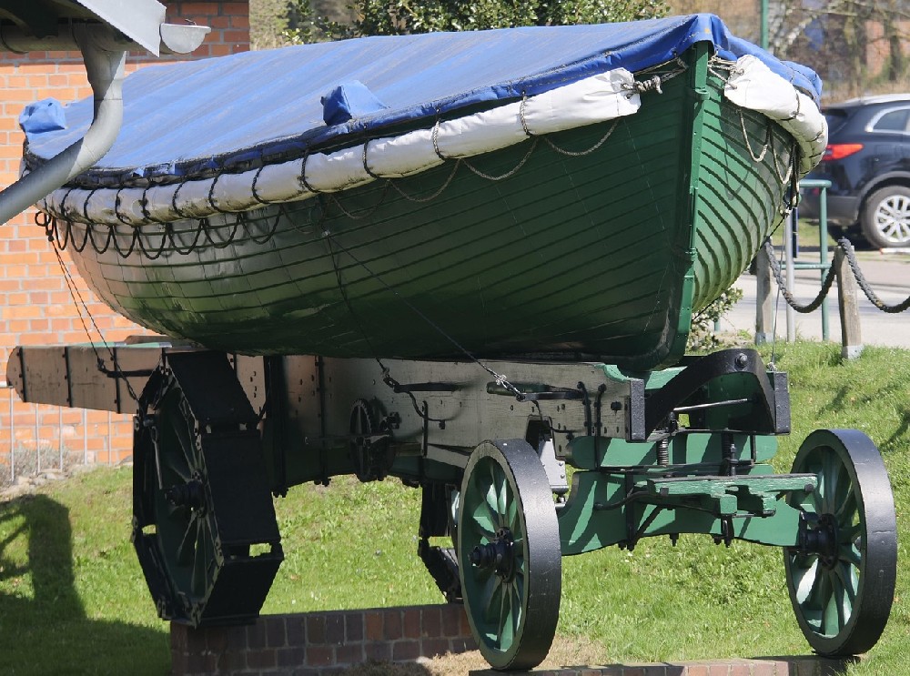 深圳拖車救援電話：解憂熱線，讓愛車不再“拋錨”！