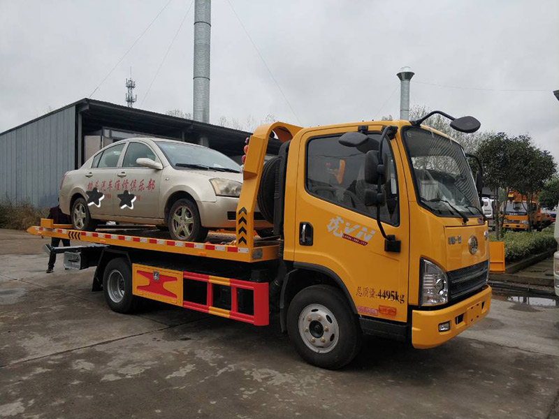 河源道路救援：24小時(shí)專業(yè)服務(wù)保障行車安全